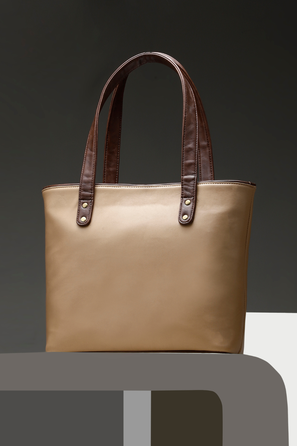 Metro Muse Tote Bag