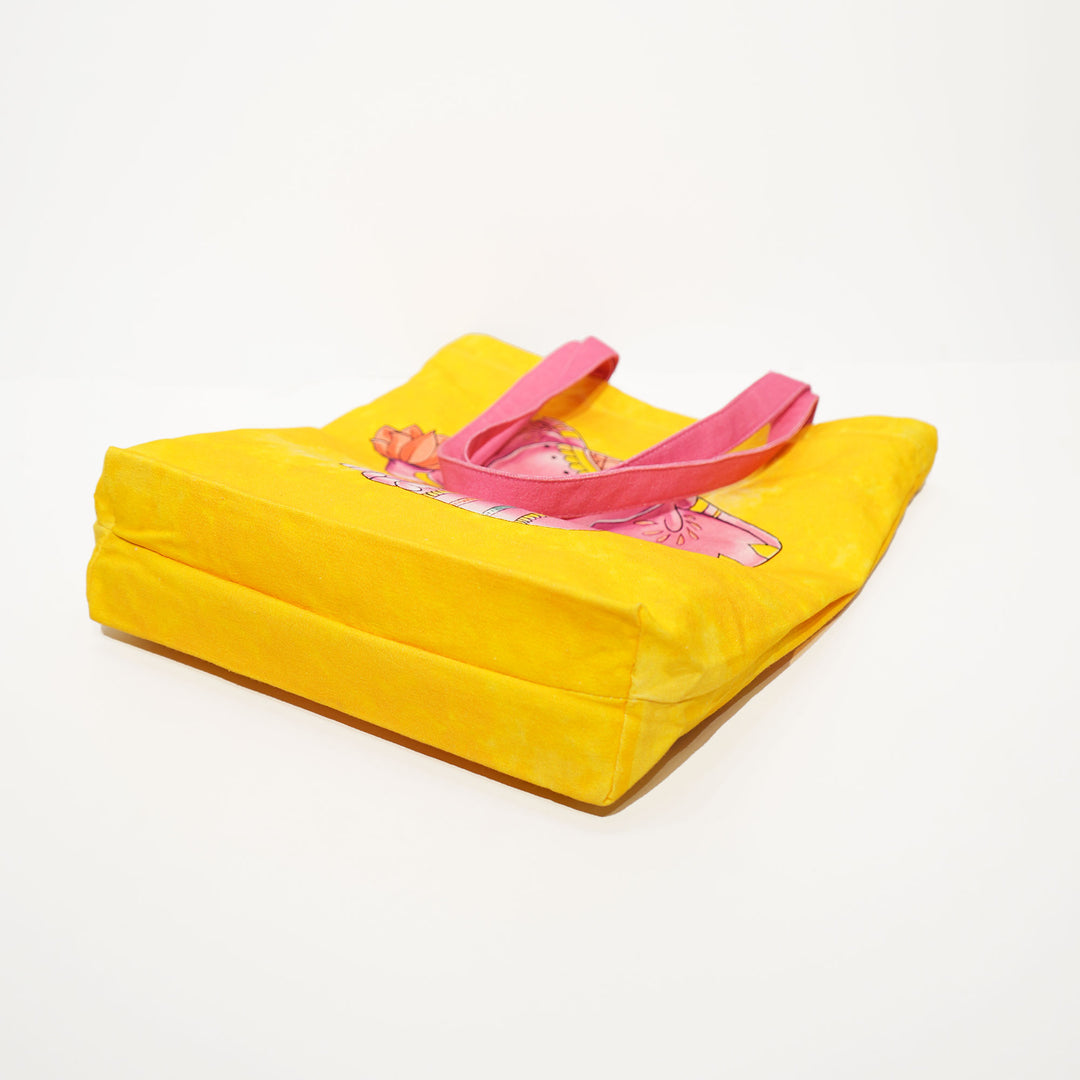 Royal Flair Tote