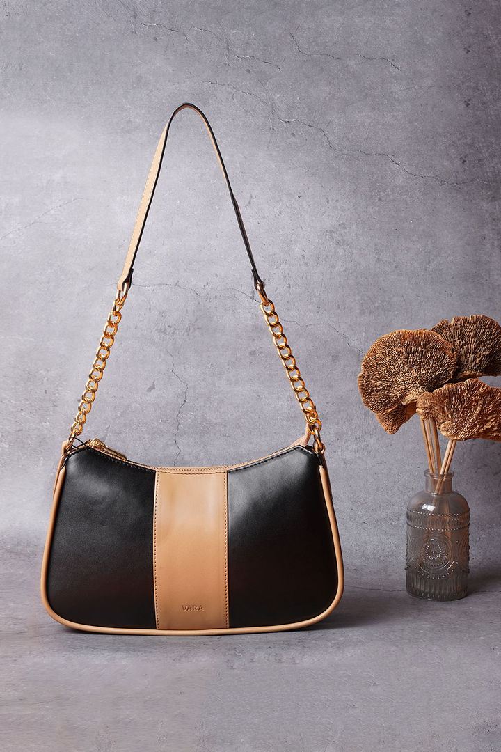 Lunari Sling Bag