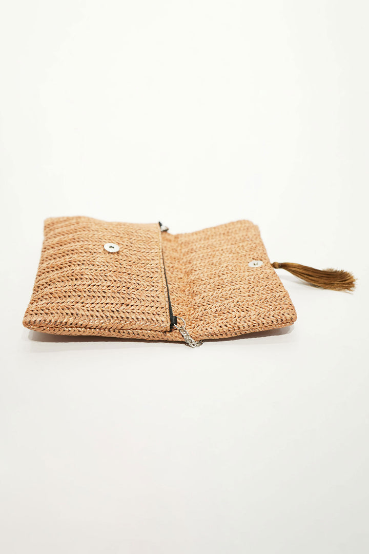 Tassel Charm Clutch (Raffia)